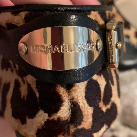 Michael Kors Cheetah Print Flats (best offer) - Picture 2 of 3